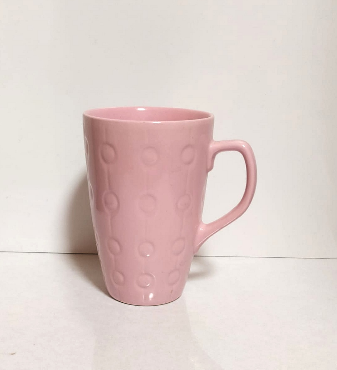Porcelánový hrnek růžový